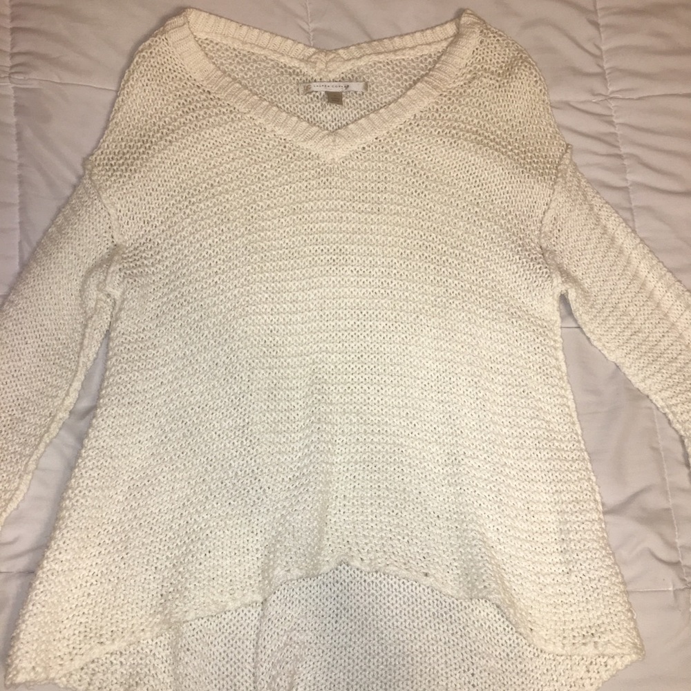 White knit sweater